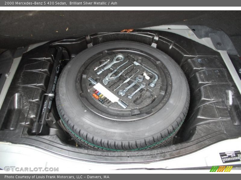 Brilliant Silver Metallic / Ash 2000 Mercedes-Benz S 430 Sedan