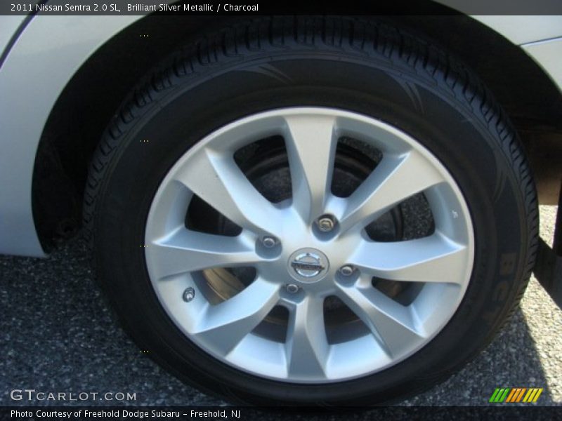 Brilliant Silver Metallic / Charcoal 2011 Nissan Sentra 2.0 SL