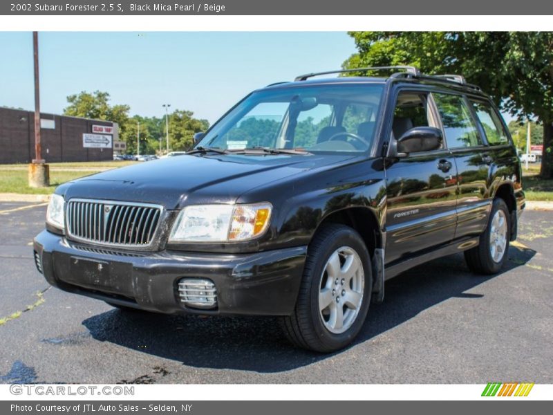 Black Mica Pearl / Beige 2002 Subaru Forester 2.5 S