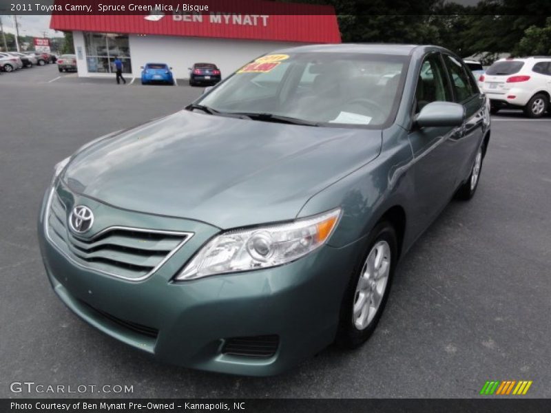 Spruce Green Mica / Bisque 2011 Toyota Camry