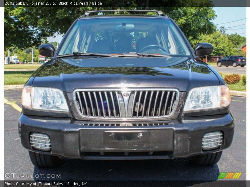 Black Mica Pearl / Beige 2002 Subaru Forester 2.5 S