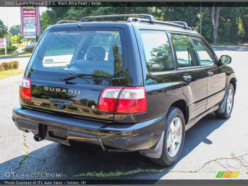 Black Mica Pearl / Beige 2002 Subaru Forester 2.5 S
