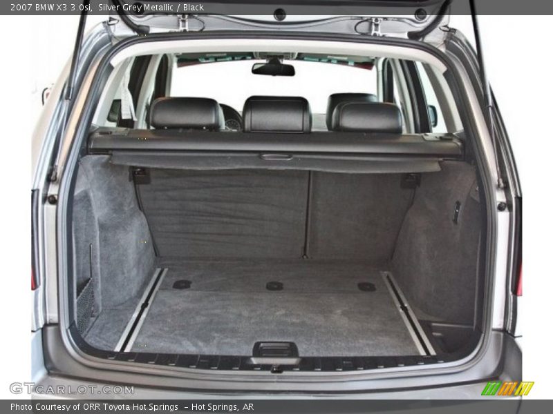  2007 X3 3.0si Trunk