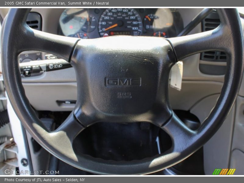 Summit White / Neutral 2005 GMC Safari Commercial Van