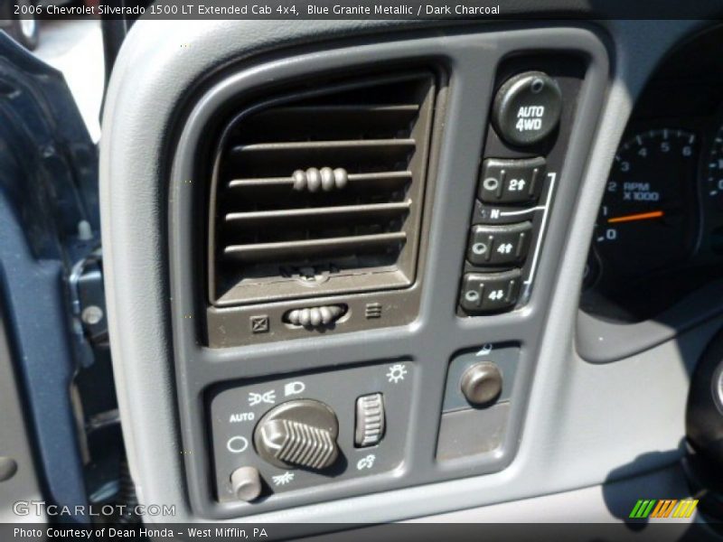 Blue Granite Metallic / Dark Charcoal 2006 Chevrolet Silverado 1500 LT Extended Cab 4x4