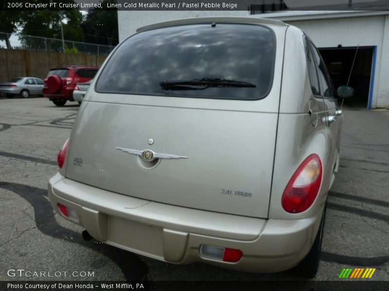 Linen Gold Metallic Pearl / Pastel Pebble Beige 2006 Chrysler PT Cruiser Limited