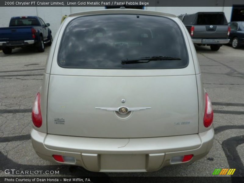 Linen Gold Metallic Pearl / Pastel Pebble Beige 2006 Chrysler PT Cruiser Limited