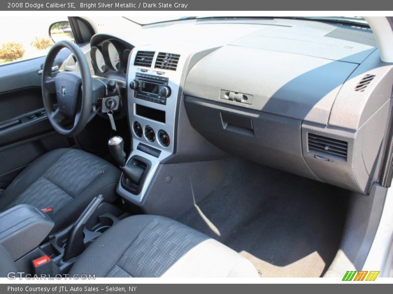 Bright Silver Metallic / Dark Slate Gray 2008 Dodge Caliber SE