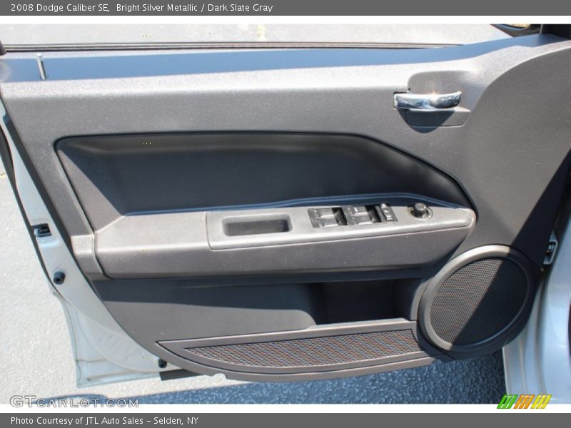 Bright Silver Metallic / Dark Slate Gray 2008 Dodge Caliber SE