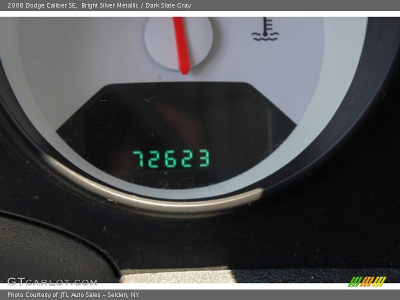 Bright Silver Metallic / Dark Slate Gray 2008 Dodge Caliber SE