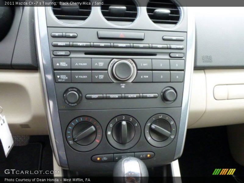 Controls of 2011 CX-7 s Touring