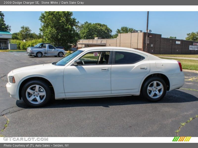 Stone White / Dark Slate Gray 2009 Dodge Charger SE