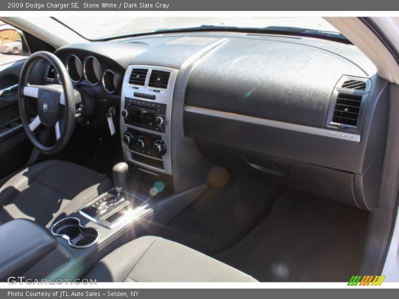 Stone White / Dark Slate Gray 2009 Dodge Charger SE