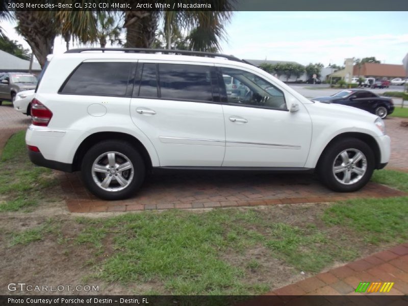 Arctic White / Macadamia 2008 Mercedes-Benz GL 320 CDI 4Matic