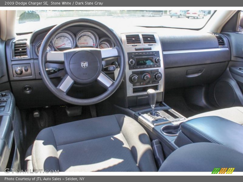 Stone White / Dark Slate Gray 2009 Dodge Charger SE