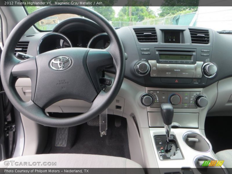 Magnetic Gray Metallic / Ash 2012 Toyota Highlander V6