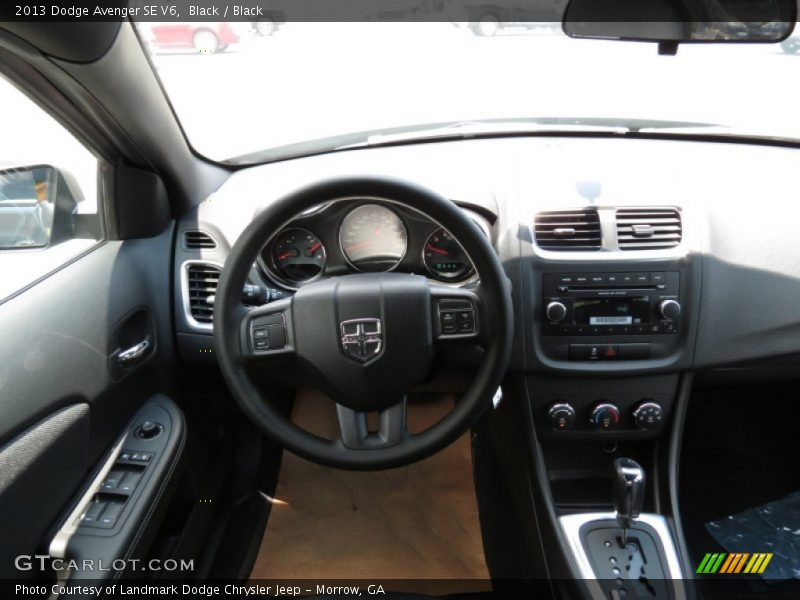 Black / Black 2013 Dodge Avenger SE V6