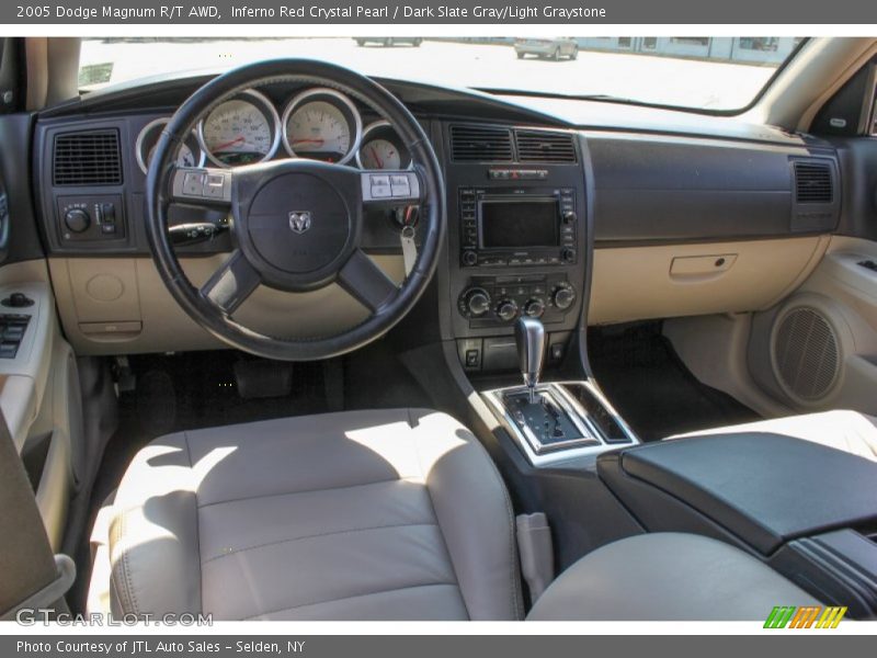 Dashboard of 2005 Magnum R/T AWD
