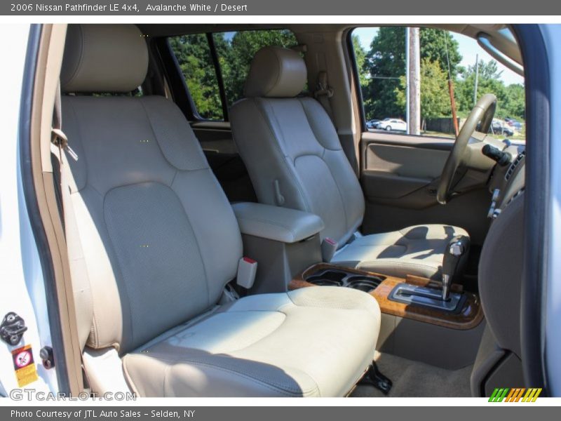Avalanche White / Desert 2006 Nissan Pathfinder LE 4x4