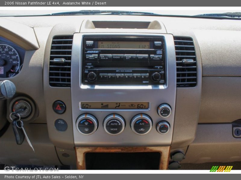 Avalanche White / Desert 2006 Nissan Pathfinder LE 4x4