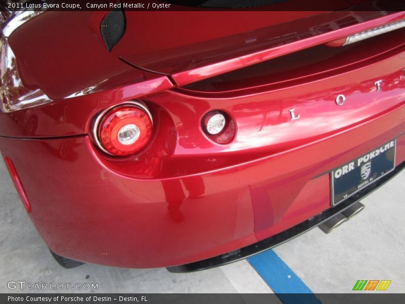 Canyon Red Metallic / Oyster 2011 Lotus Evora Coupe