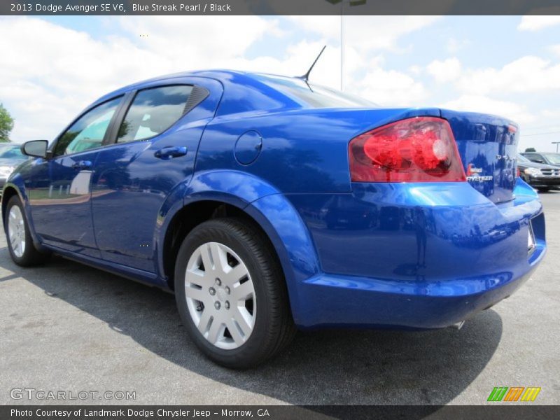 Blue Streak Pearl / Black 2013 Dodge Avenger SE V6