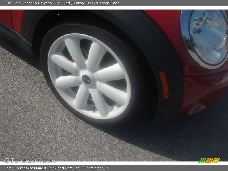 Chili Red / Carbon Black/Carbon Black 2007 Mini Cooper S Hardtop