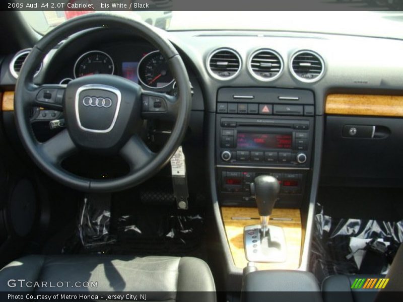 Ibis White / Black 2009 Audi A4 2.0T Cabriolet
