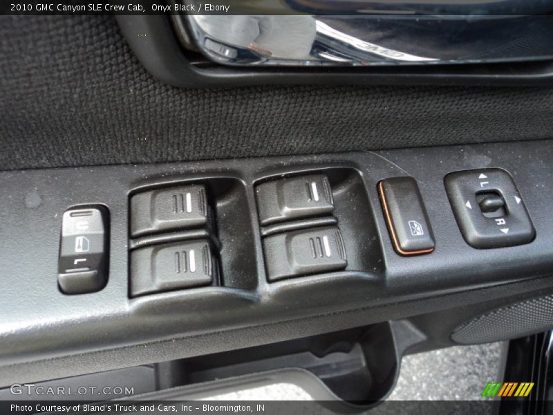 Controls of 2010 Canyon SLE Crew Cab