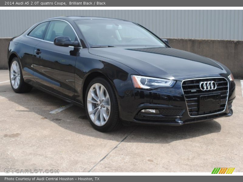Front 3/4 View of 2014 A5 2.0T quattro Coupe
