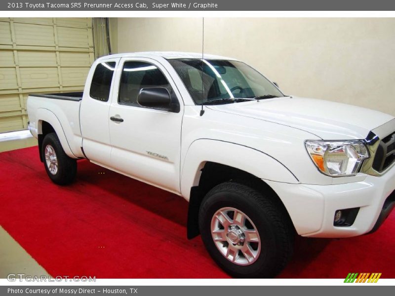 Super White / Graphite 2013 Toyota Tacoma SR5 Prerunner Access Cab