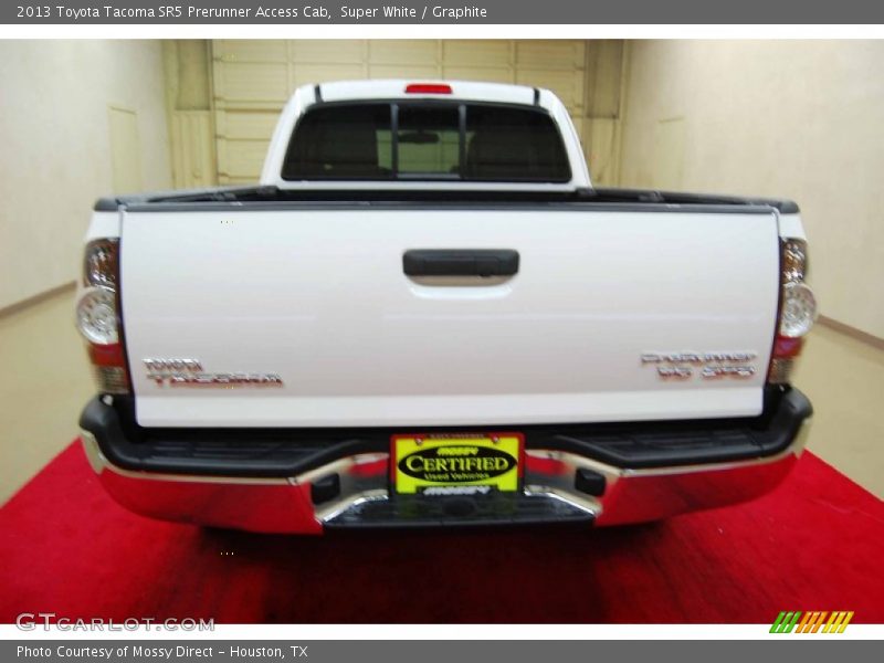Super White / Graphite 2013 Toyota Tacoma SR5 Prerunner Access Cab