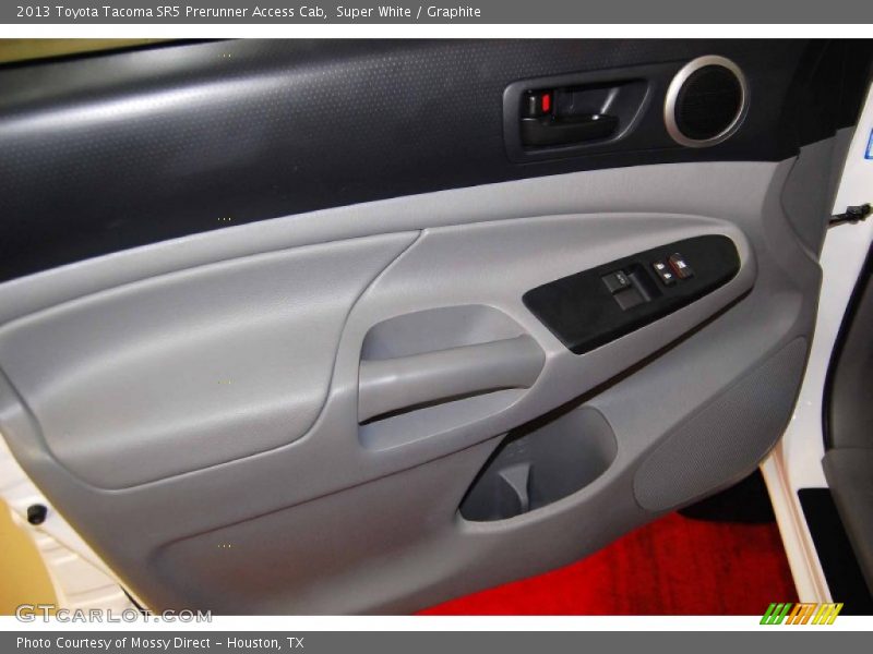 Super White / Graphite 2013 Toyota Tacoma SR5 Prerunner Access Cab