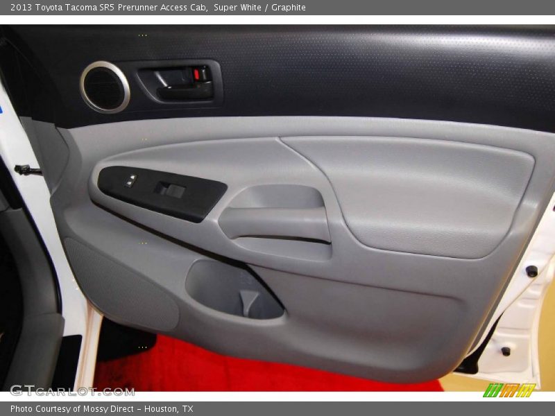 Super White / Graphite 2013 Toyota Tacoma SR5 Prerunner Access Cab
