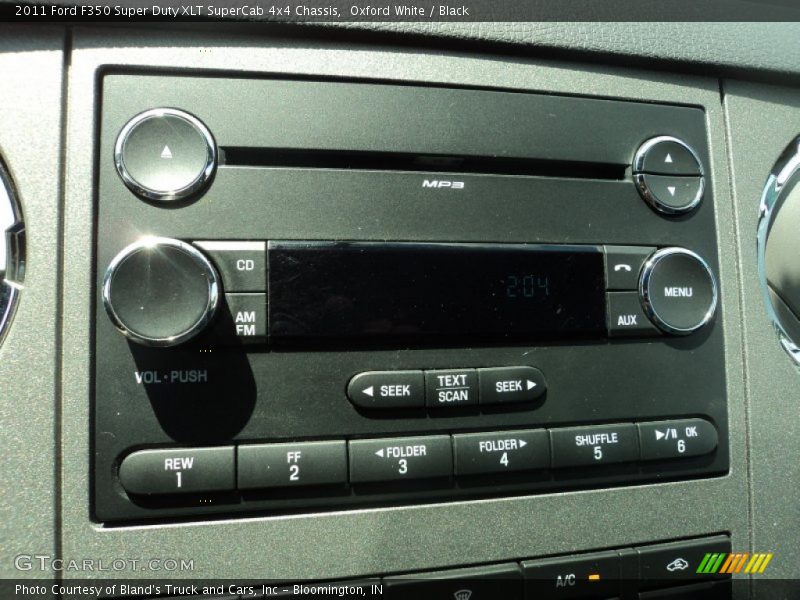 Oxford White / Black 2011 Ford F350 Super Duty XLT SuperCab 4x4 Chassis