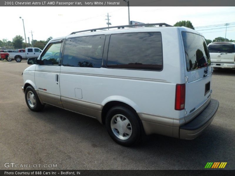 Ivory White / Neutral 2001 Chevrolet Astro LT AWD Passenger Van