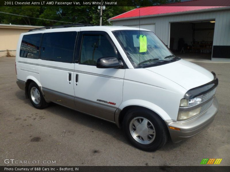 Ivory White / Neutral 2001 Chevrolet Astro LT AWD Passenger Van