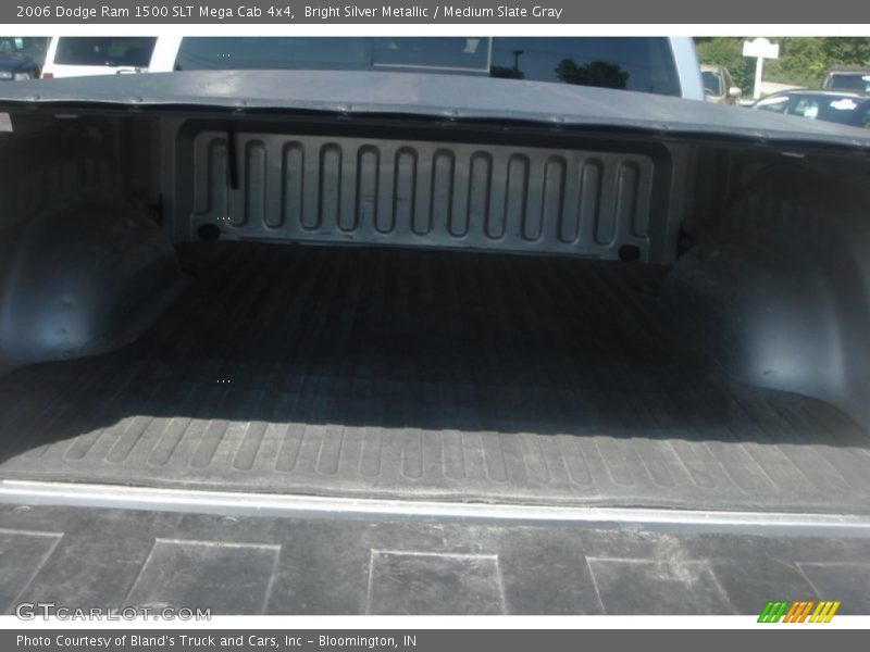 Bright Silver Metallic / Medium Slate Gray 2006 Dodge Ram 1500 SLT Mega Cab 4x4
