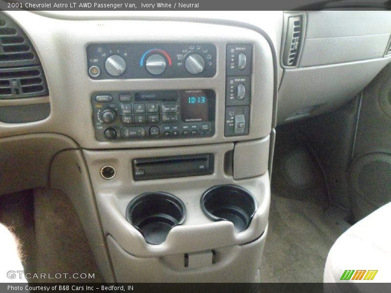 Controls of 2001 Astro LT AWD Passenger Van