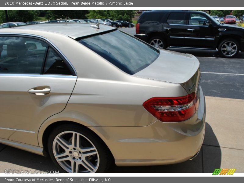 Pearl Beige Metallic / Almond Beige 2010 Mercedes-Benz E 350 Sedan