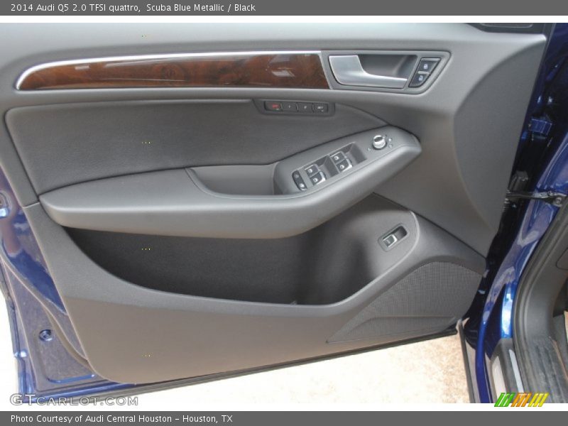 Door Panel of 2014 Q5 2.0 TFSI quattro