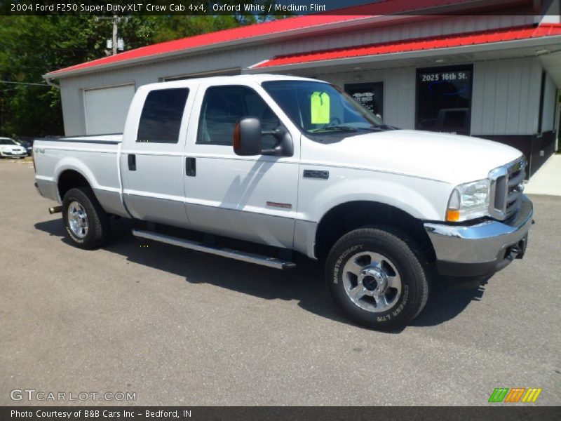 Oxford White / Medium Flint 2004 Ford F250 Super Duty XLT Crew Cab 4x4