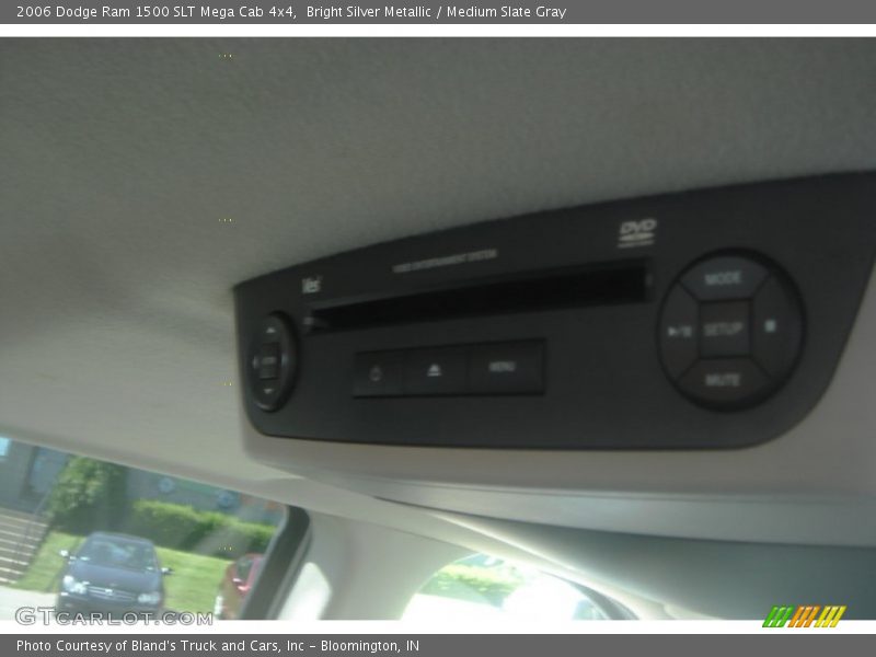 Bright Silver Metallic / Medium Slate Gray 2006 Dodge Ram 1500 SLT Mega Cab 4x4