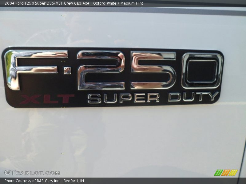 Oxford White / Medium Flint 2004 Ford F250 Super Duty XLT Crew Cab 4x4