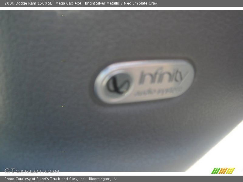 Bright Silver Metallic / Medium Slate Gray 2006 Dodge Ram 1500 SLT Mega Cab 4x4