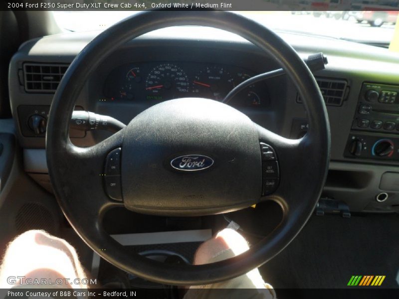 Oxford White / Medium Flint 2004 Ford F250 Super Duty XLT Crew Cab 4x4