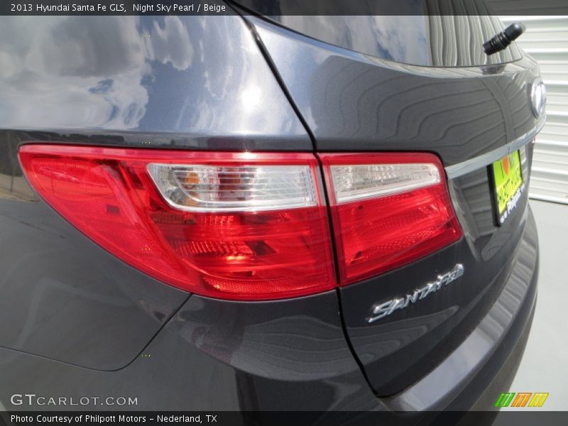 Night Sky Pearl / Beige 2013 Hyundai Santa Fe GLS