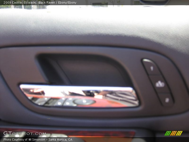 Black Raven / Ebony/Ebony 2009 Cadillac Escalade