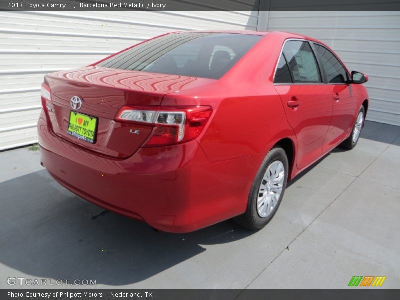 Barcelona Red Metallic / Ivory 2013 Toyota Camry LE