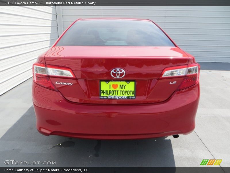 Barcelona Red Metallic / Ivory 2013 Toyota Camry LE